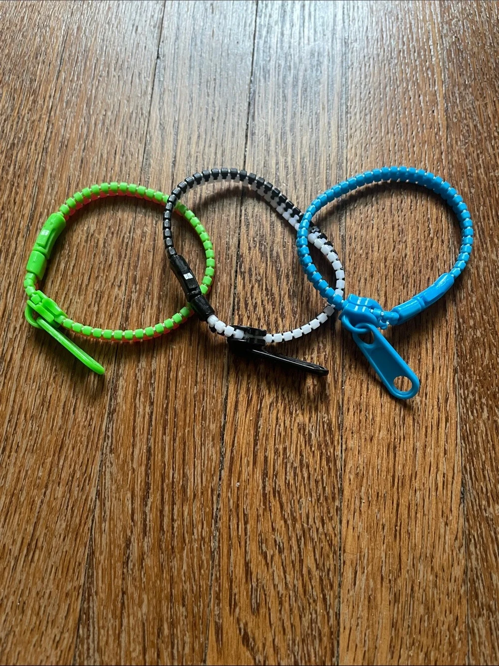 Fun Zipper Bracelet Set — Green, Black/White & Blue